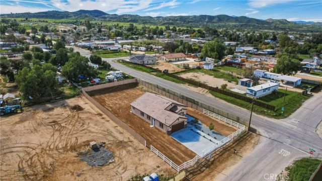 20521 Hunter, Perris, CA 92570