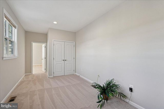 19390 COPPERMINE SQ, Leesburg, VA 20176