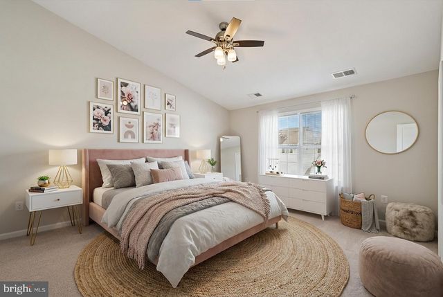 19390 COPPERMINE SQ, Leesburg, VA 20176