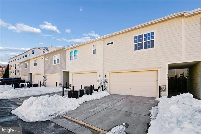 19390 COPPERMINE SQ, Leesburg, VA 20176