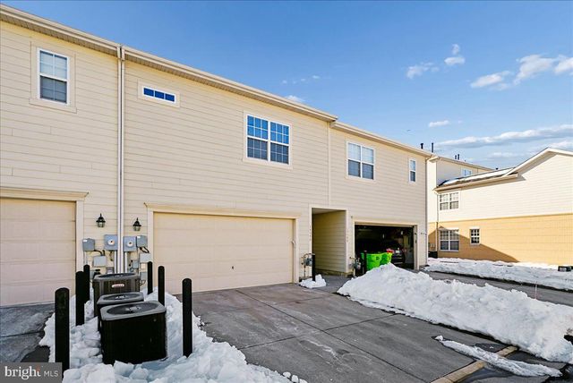 19390 COPPERMINE SQ, Leesburg, VA 20176