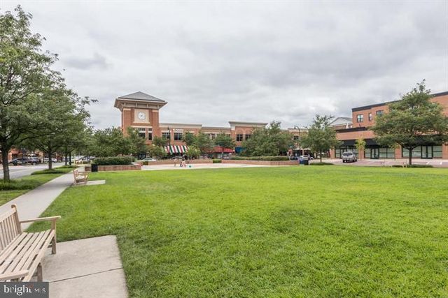 19390 COPPERMINE SQ, Leesburg, VA 20176