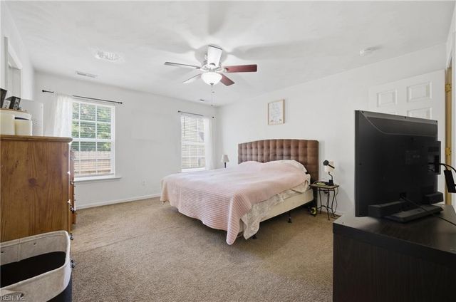 5104 York ST, Chesapeake, VA 23321