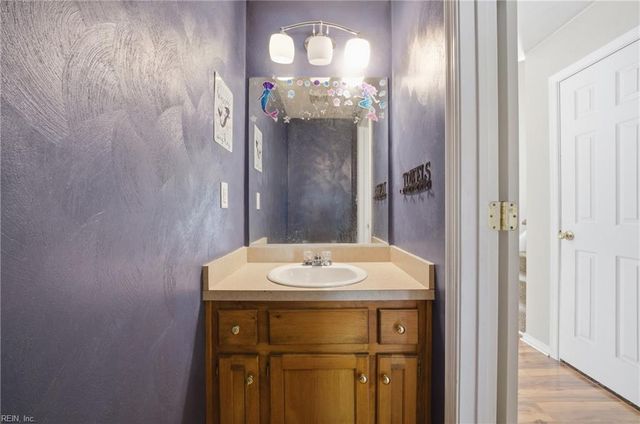 5104 York ST, Chesapeake, VA 23321