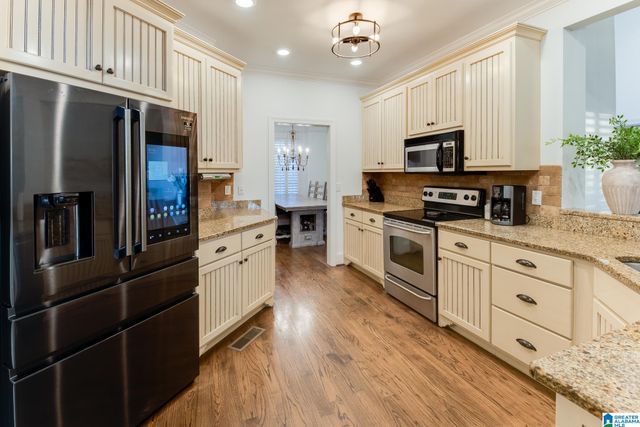 13966 ELAM CIRCLE, Northport, AL 35475