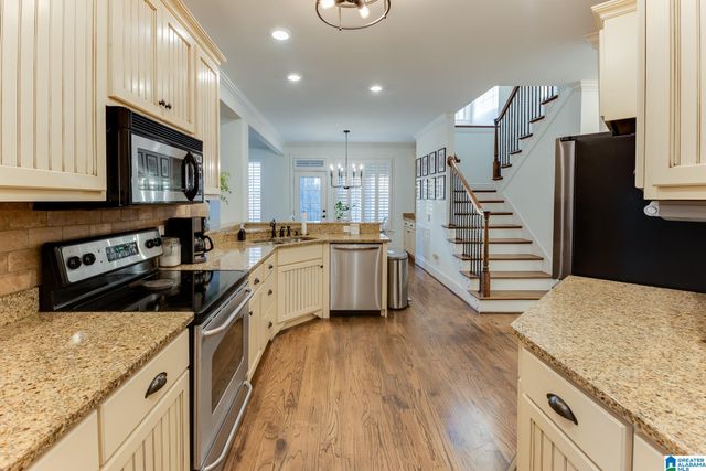 13966 ELAM CIRCLE, Northport, AL 35475