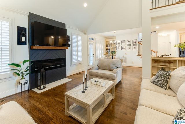 13966 ELAM CIRCLE, Northport, AL 35475