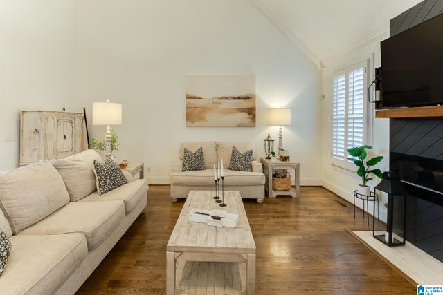 13966 ELAM CIRCLE, Northport, AL 35475