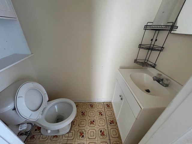 1905 S Spring St, Stuttgart, AR 72160