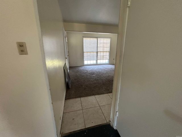 1905 S Spring St, Stuttgart, AR 72160