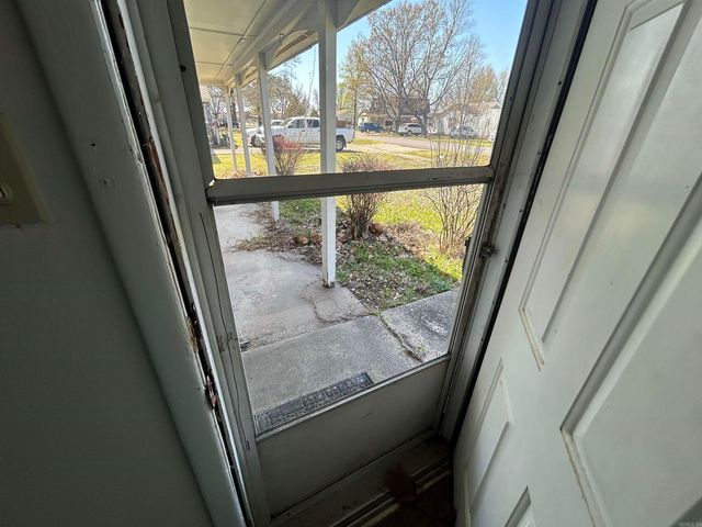 1905 S Spring St, Stuttgart, AR 72160