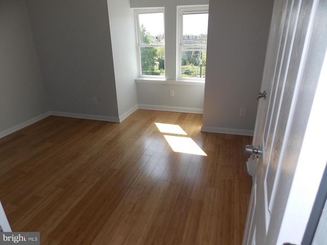 5241 CHESTER AVE, Philadelphia, PA 19143