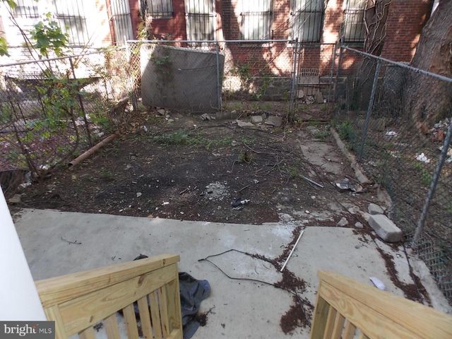 5241 CHESTER AVE, Philadelphia, PA 19143