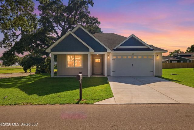 127 Iberville Drive, Biloxi, MS 39531