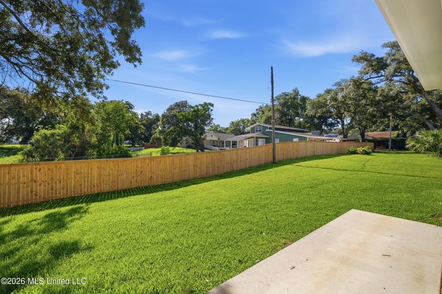 127 Iberville Drive, Biloxi, MS 39531