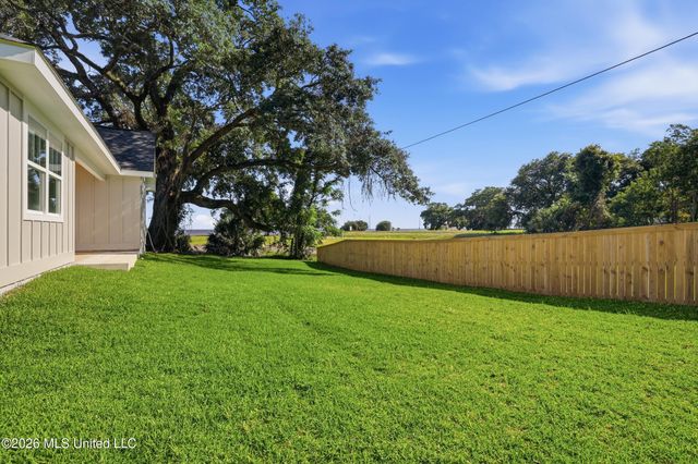 127 Iberville Drive, Biloxi, MS 39531