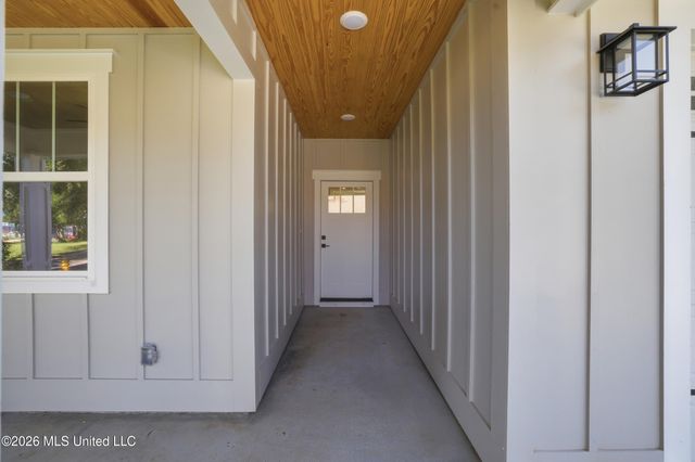 127 Iberville Drive, Biloxi, MS 39531