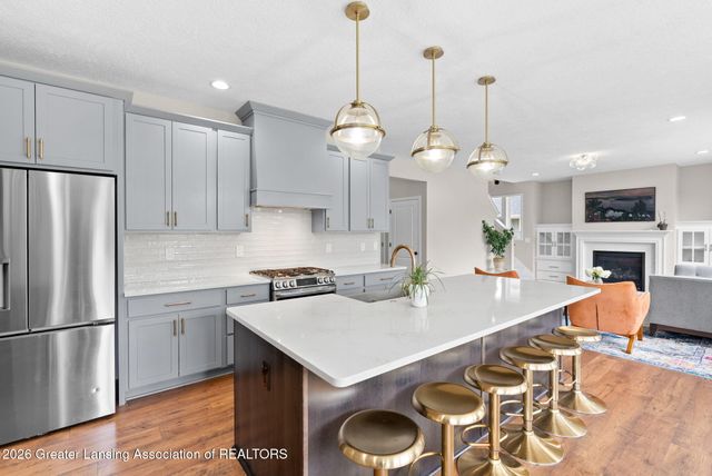 5596 Copper Creek Drive, Haslett, MI 48840
