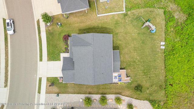 5596 Copper Creek Drive, Haslett, MI 48840