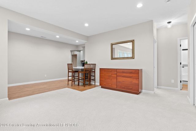 5596 Copper Creek Drive, Haslett, MI 48840