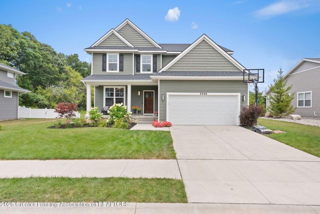 5596 Copper Creek Drive, Haslett, MI 48840