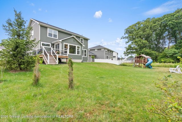 5596 Copper Creek Drive, Haslett, MI 48840