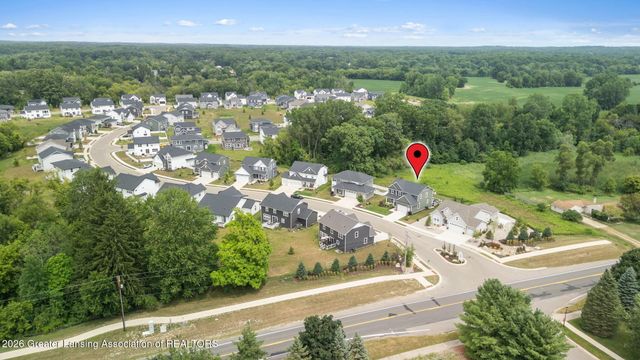5596 Copper Creek Drive, Haslett, MI 48840