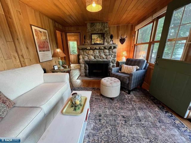 2903 Chaps Road, Cook, MN 55723