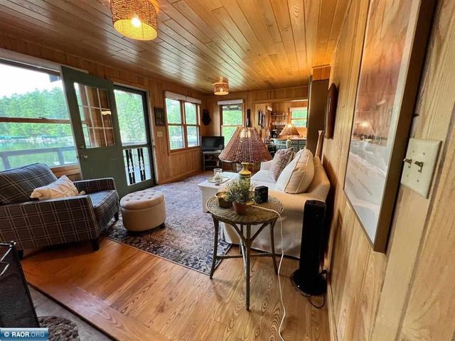 2903 Chaps Road, Cook, MN 55723