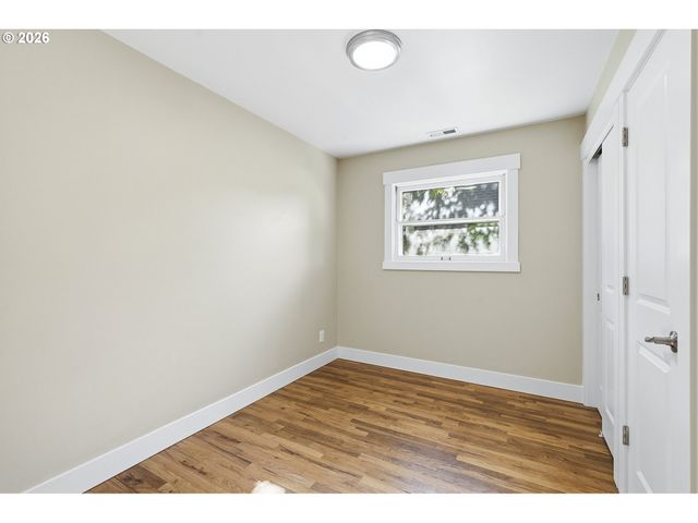 5224 Se RAMONA St, Portland, OR 97206