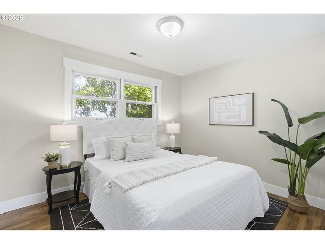 5224 Se RAMONA St, Portland, OR 97206