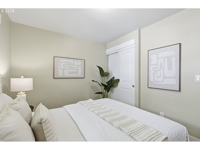 5224 Se RAMONA St, Portland, OR 97206