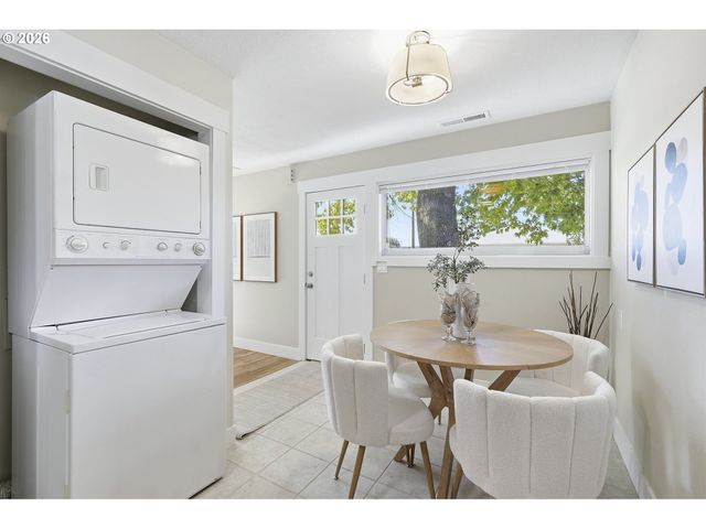 5224 Se RAMONA St, Portland, OR 97206