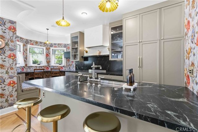 3362 Madera, Los Angeles, CA 90039