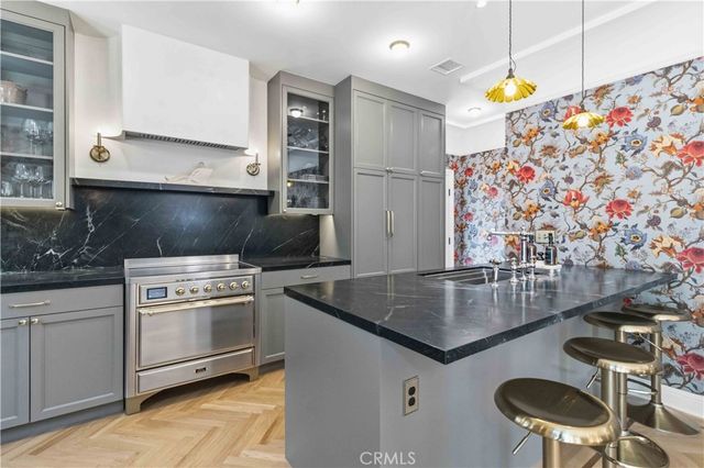 3362 Madera, Los Angeles, CA 90039
