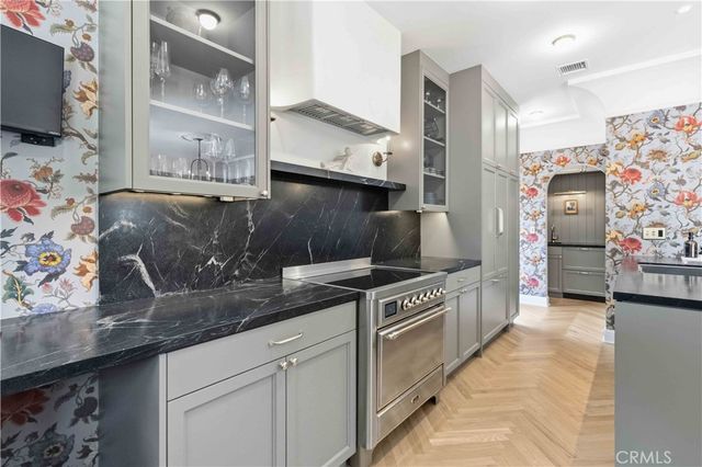 3362 Madera, Los Angeles, CA 90039
