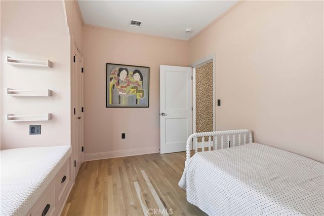 3362 Madera, Los Angeles, CA 90039