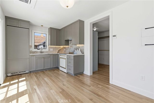 3362 Madera, Los Angeles, CA 90039