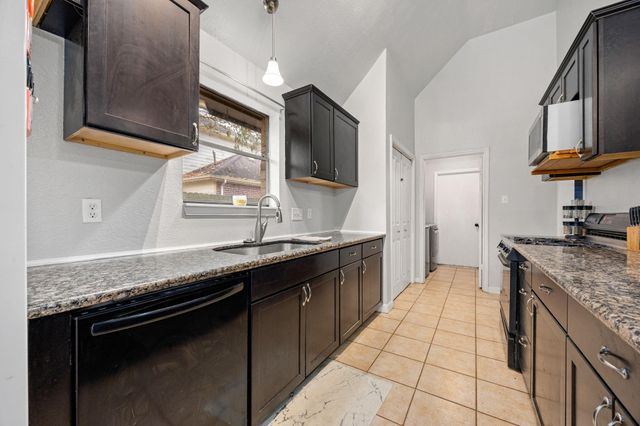 8730 Pines Place Drive, Humble, TX 77346