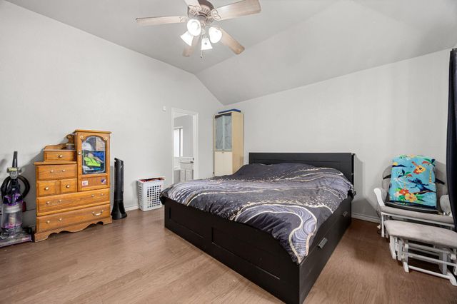 8730 Pines Place Drive, Humble, TX 77346