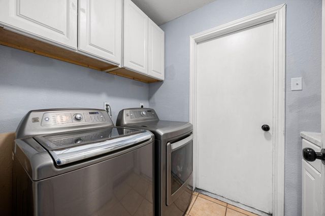 8730 Pines Place Drive, Humble, TX 77346