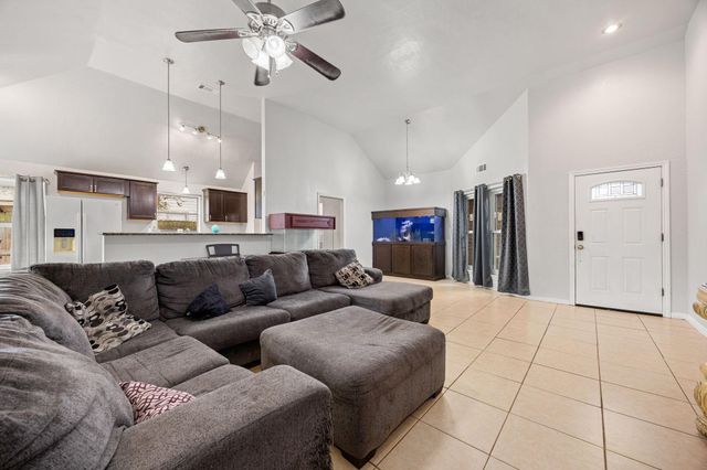 8730 Pines Place Drive, Humble, TX 77346