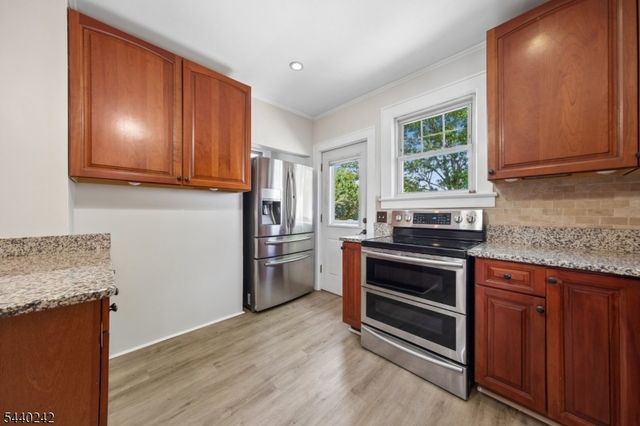 659 Raritan Rd, Cranford Twp., NJ 07016