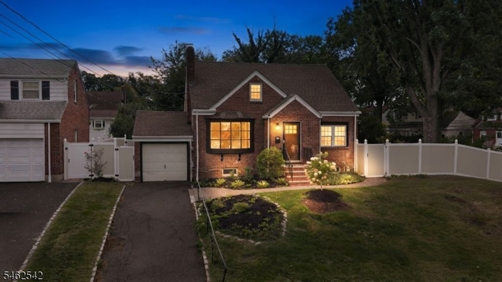 303 Huntington Rd, Union Twp., NJ 07083 — exterior