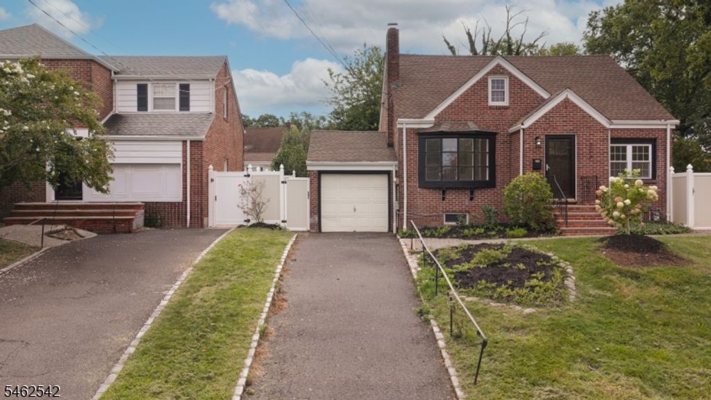 303 Huntington Rd, Union Twp., NJ 07083 — photo 4