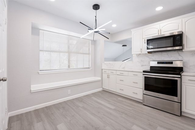 1618 San Francisco Street, Carrollton, TX 75007