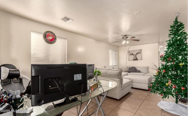 14361 S Camino Vallado, Sahuarita, AZ 85629