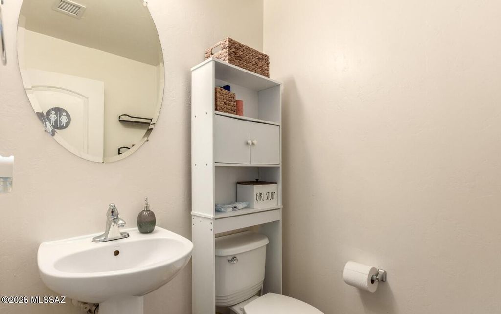 Image 12 of property listing at 14361 S Camino Vallado, Sahuarita, AZ 85629