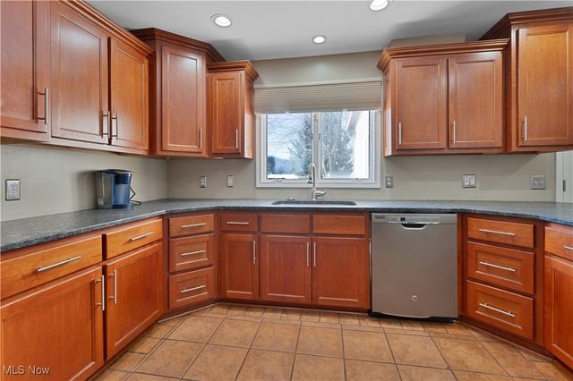 11160 Detwiler Road, Columbiana, OH 44408