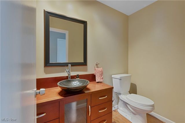 11160 Detwiler Road, Columbiana, OH 44408